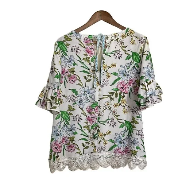 Kut from the Kloth White Floral Blouse with Lace Hem - Picture 8 of 8